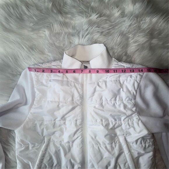 Athleta White Fjord Hybrid Lined Jacket Size S Full Zip Quilted Athletic Sporty - Picture 12 of 14